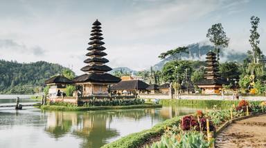 bali-pagoda-indonesia
