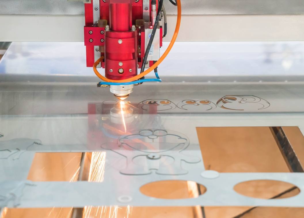 laser-cutting-machine