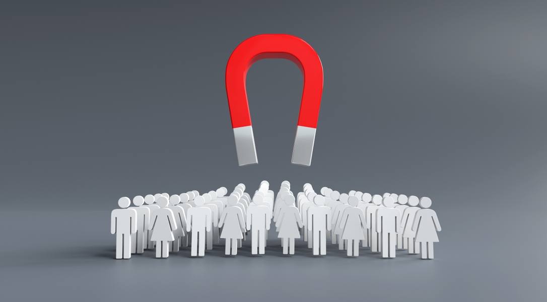 magnets-attracting-customers