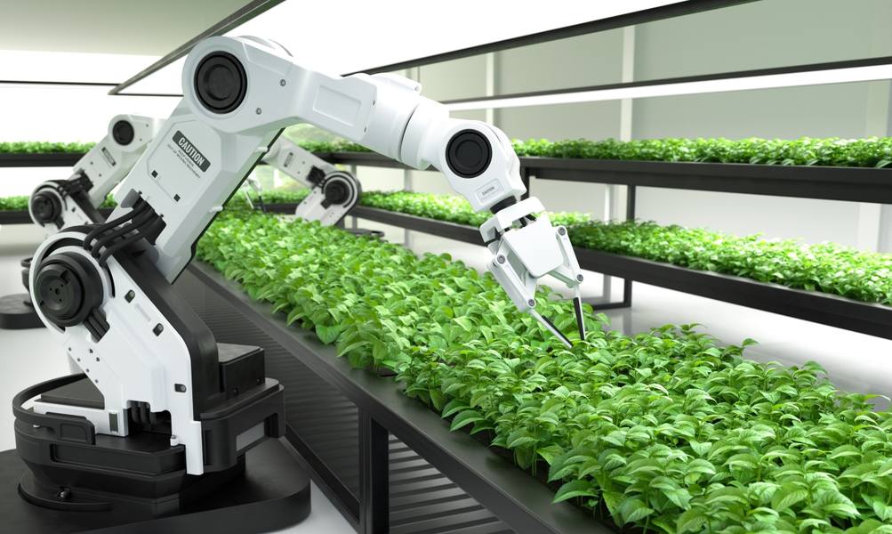 smart-robotic-farmers-concept