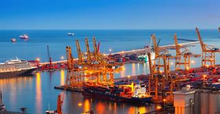 wp-0ddb7169e7f415dc-port-de-barcelona-night