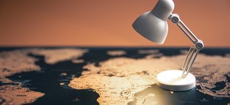 wp-64789fa0e27a7418-small-table-lamp-world-map-copy-space