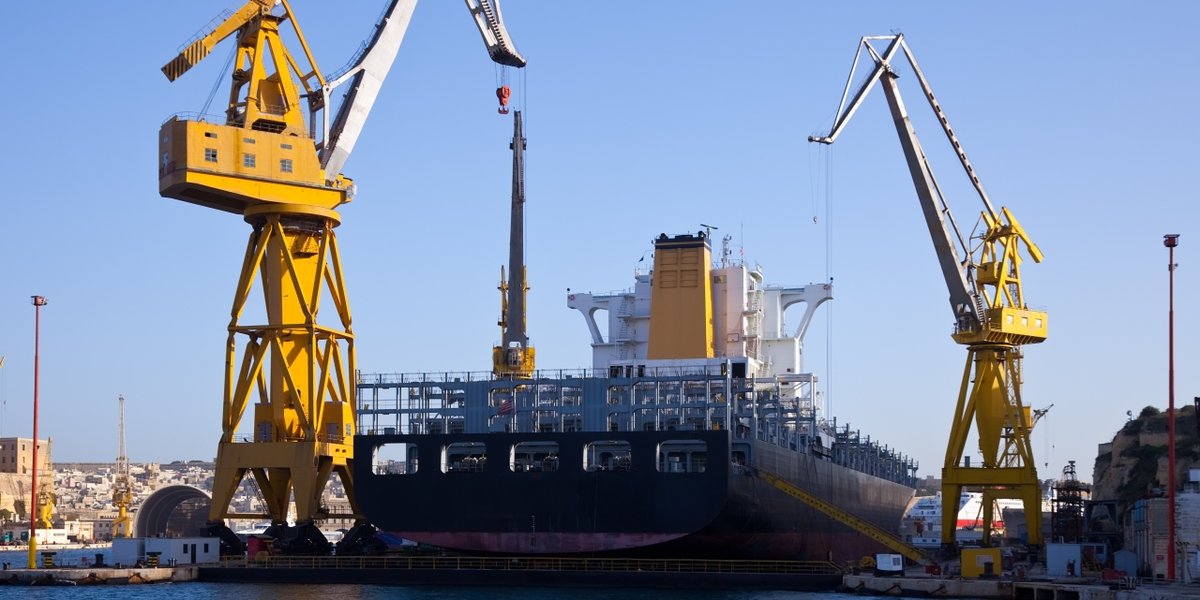wp-6682177622cb30b4-big-ship-dry-dock