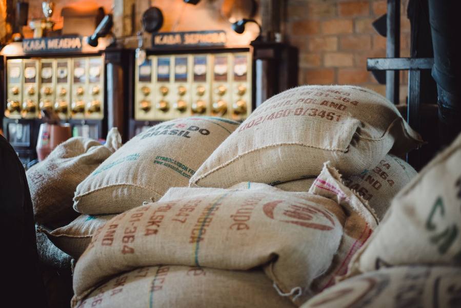 wp-a94446eee6c2b6e7-coffee-cafe-fabric