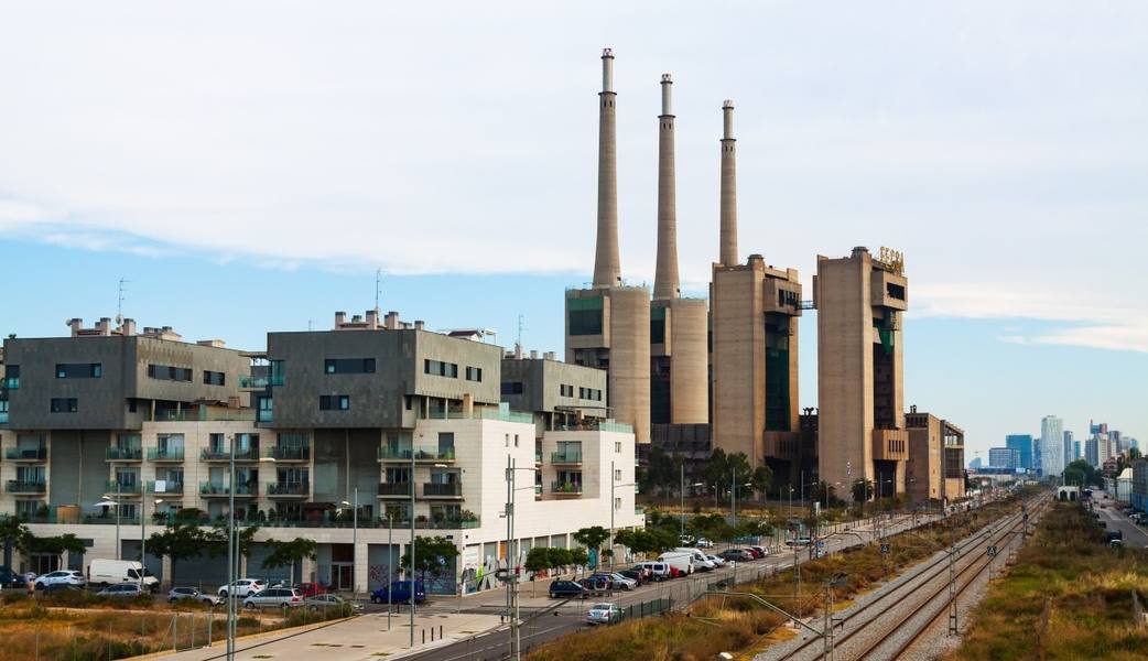 wp-f2ff1924d912a7e7-closed-power-station-barcelona